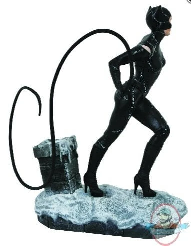 Coupon ???? Diamond Select DC Comic Gallery PVC Statue Catwomen (Batman Returns) 23 Cm ???? - Image 2