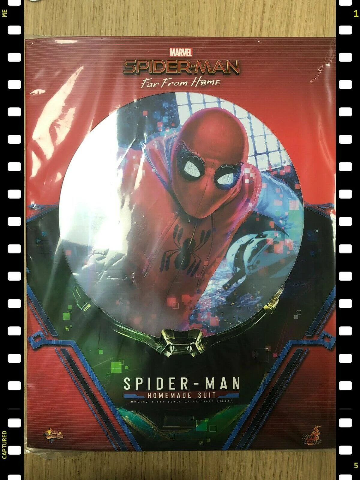Hot Sale ???? Hot Toys Spider-Man: Far From Home Movie Masterpiece Action Figure 1/6 Spider-Man (Homemade Suit) 29 Cm ???? 5 Hot Sale ???? Hot Toys Spider-Man: Far From Home Movie Masterpiece Action Figure 1/6 Spider-Man (Homemade Suit) 29 Cm ???? - Image 3