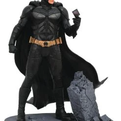 Coupon ???? Diamond Select The Dark Knight DC Movie Gallery PVC Statue Batman 23 Cm - MARCH 2021 ❤️