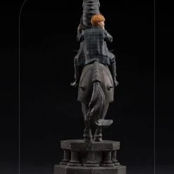 Brand new ???? Iron Studios Ron Weasley At The Wizard Chess Harry Potter Deluxe Art Scale Statue 1/10 35 Cm - DECEMBER 2021 ???? -Iron Studios Shop x is13499 d 1
